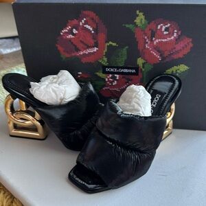 Brand New Dolce & Gabbana Sandals🔥🔥👡